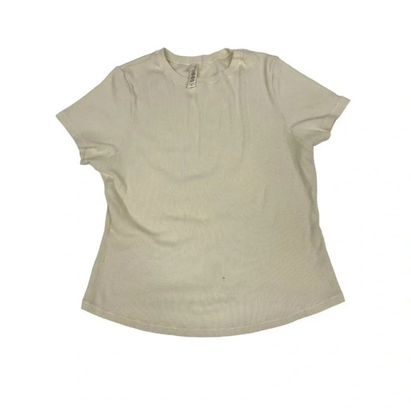 SKIMS Tops - SKIMS short sleeve top off white size 3x